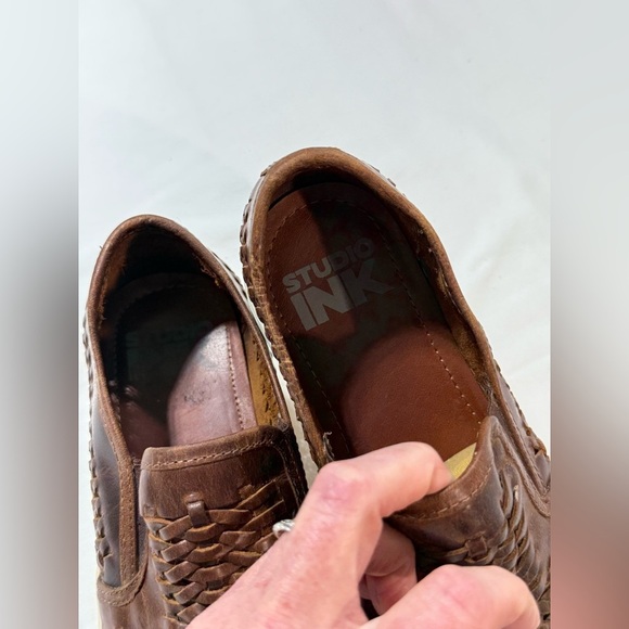 STUDIO INK Men's Brown Wareham Woven Leather Loafers size 10 - Picture 9 of 10